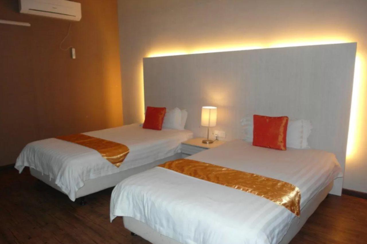 Casa Fina Fine Homes 2*